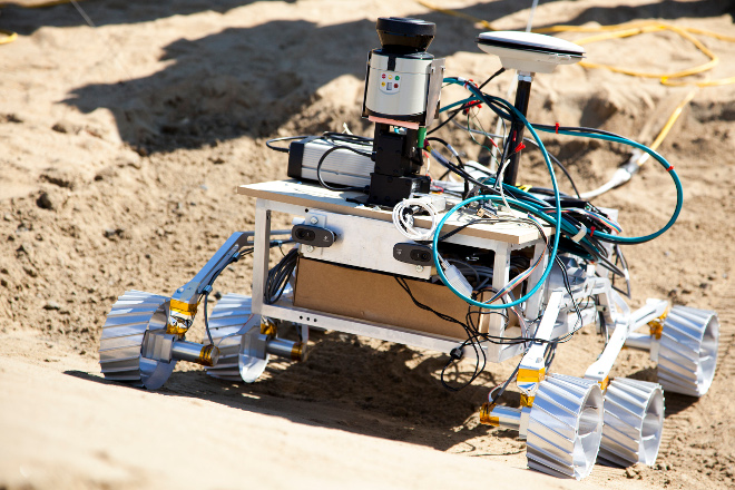 Kapvik micro-rover